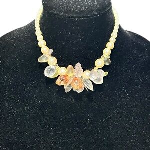 Vintage Lucite Fruit Vegetable Leaves Faux Pearl Choker Necklace 1950’s